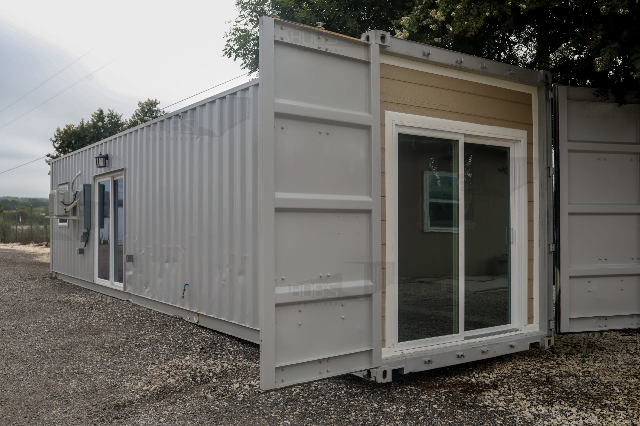 https://www.bobscontainers.com/wp-content/uploads/2021/11/IMG_6201-scaled.jpg