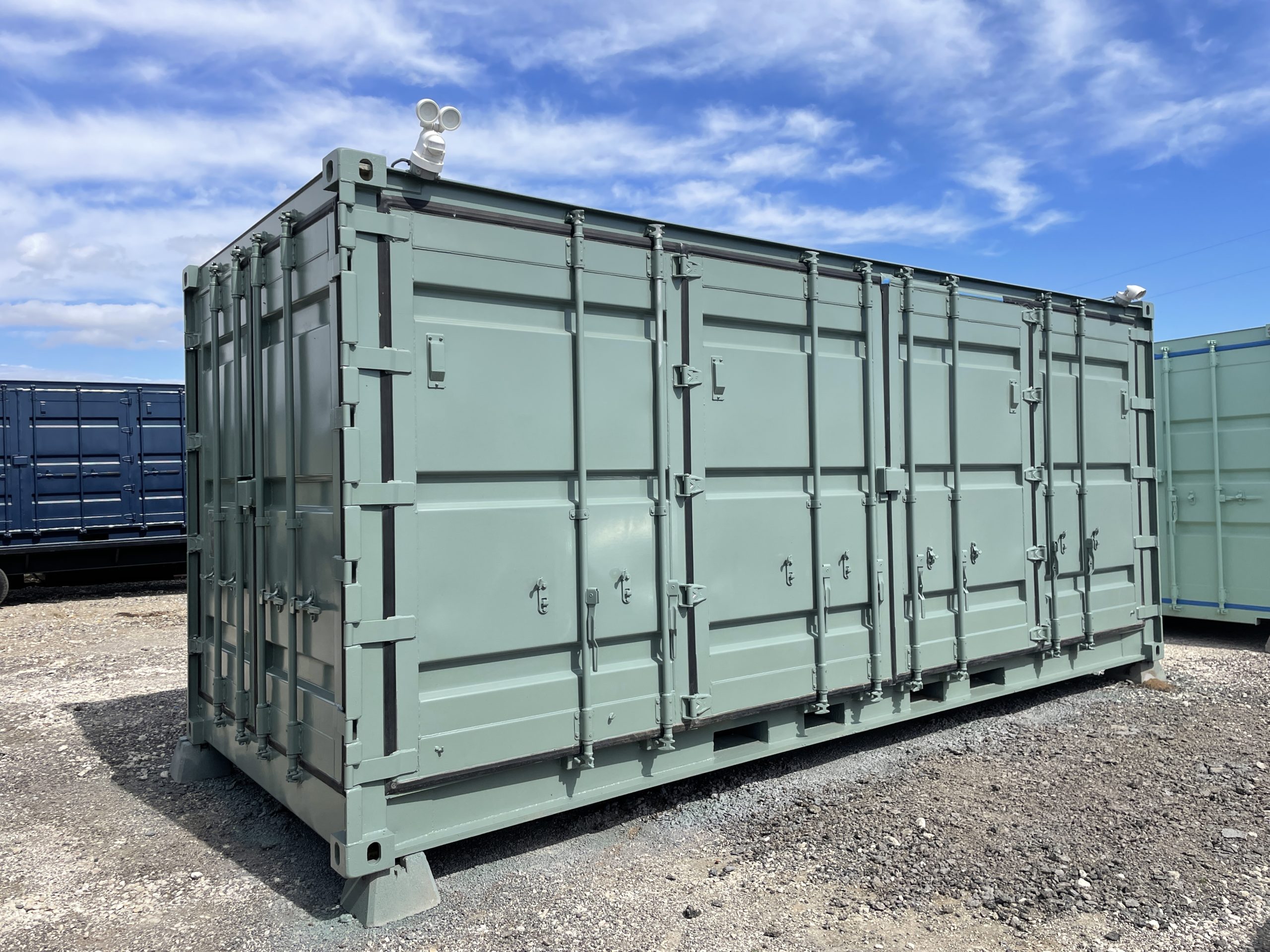 https://www.bobscontainers.com/wp-content/uploads/2022/02/IMG_7008-scaled.jpg